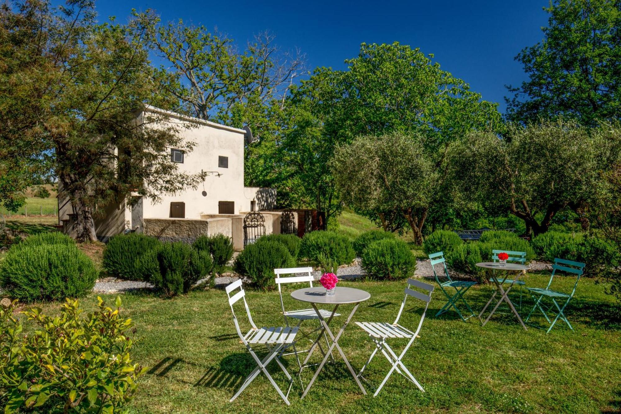 B&B Borgo Vera Manciano Bagian luar foto